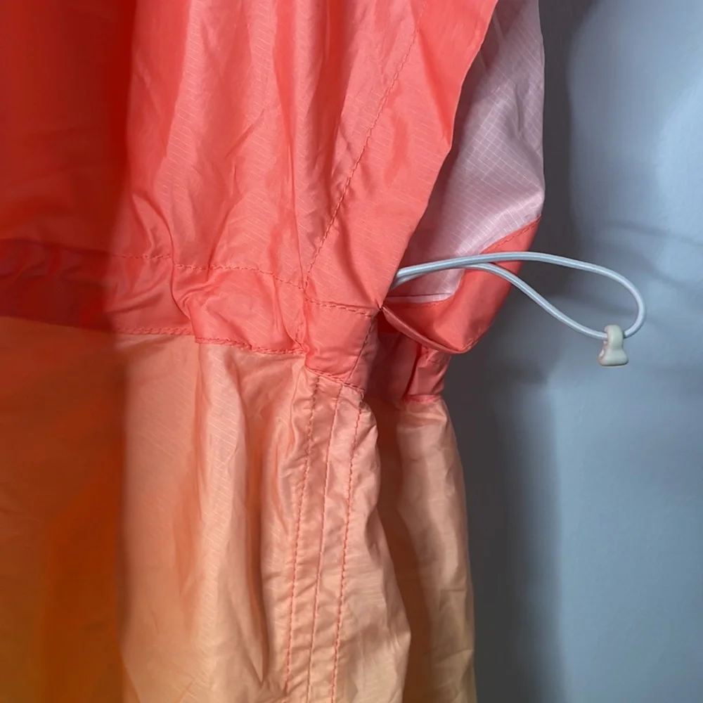 NWT Nike Sunset Poncho - Picture 2 of 8